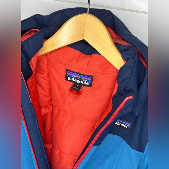 Snow Pile Patagonia One-Piece Snowsuit, 3T, Red and Blue - Picture 4 of 13